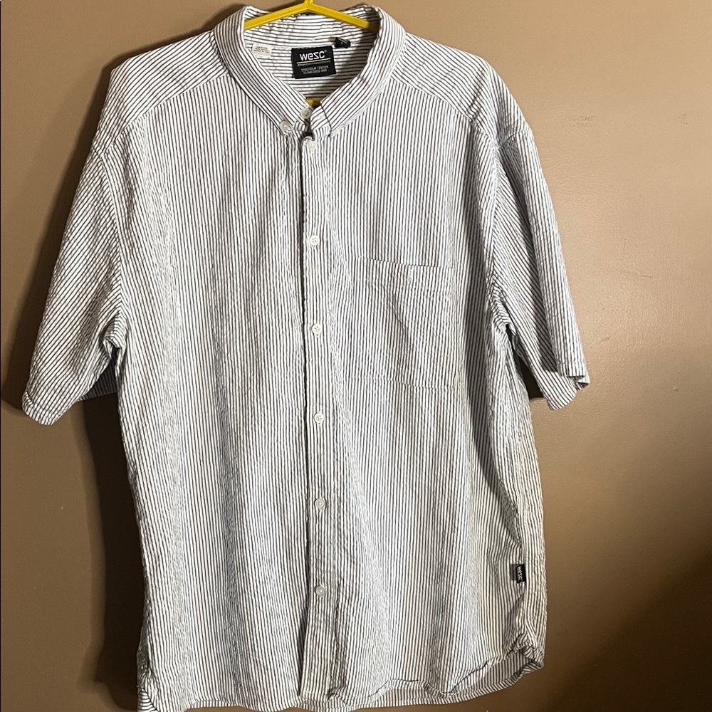 😄Wesc seersucker short sleeve shirt pocket buttons XXL unisex